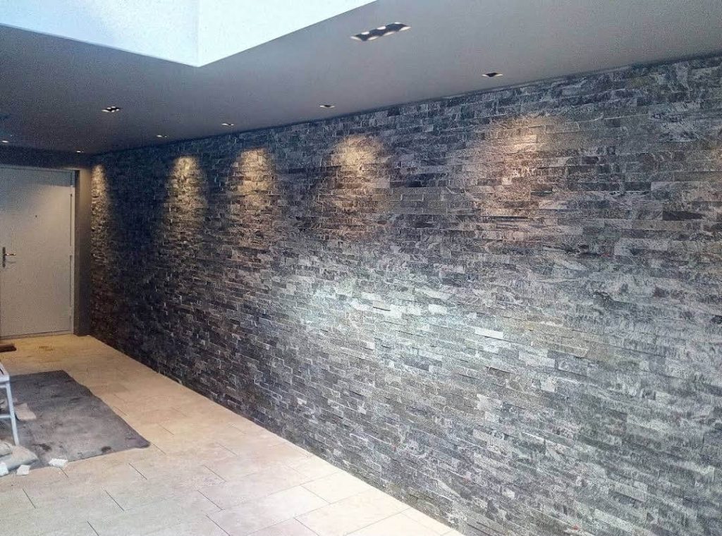 entryway wall dark grey tiling